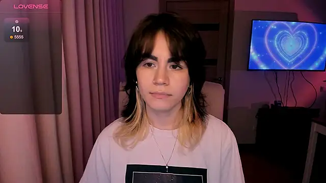 Snapshot of _selectrra chatting on 01.21.25 selectrra online show from 01.21.25