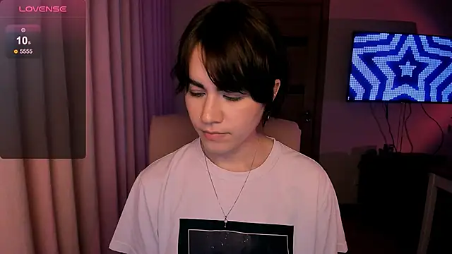 Snapshot of _selectrra chatting on 01.22.25 selectrra online show from 01.22.25