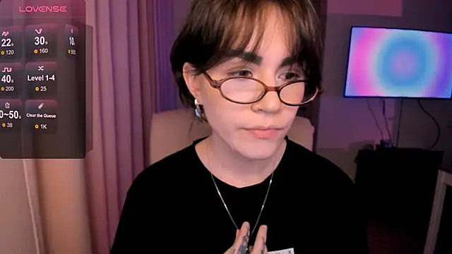 Snapshot of _selectrra chatting on 01.24.25 selectrra online show from 01.24.25