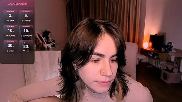 Snapshot of _selectrra chatting on 03.18.25 selectrra online show from 03.18.25