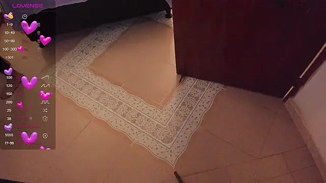 letiziia sky1 online show from 02.04.25