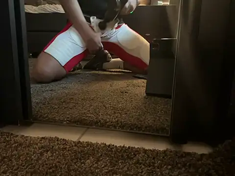 Snapshot of LeviXtreme chatting on 01.17.25 LeviXtreme online show from 01.17.25