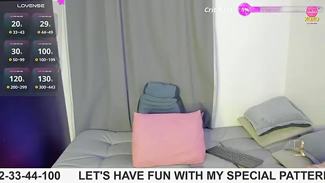 Snapshot of rouse_lili chatting on 09.15.25 rouse lili online show from 09.15.25