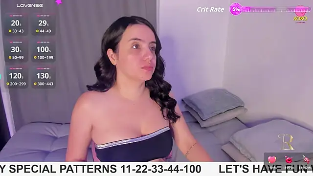 Snapshot of rouse_lili chatting on 10.05.25 rouse lili online show from 10.05.25