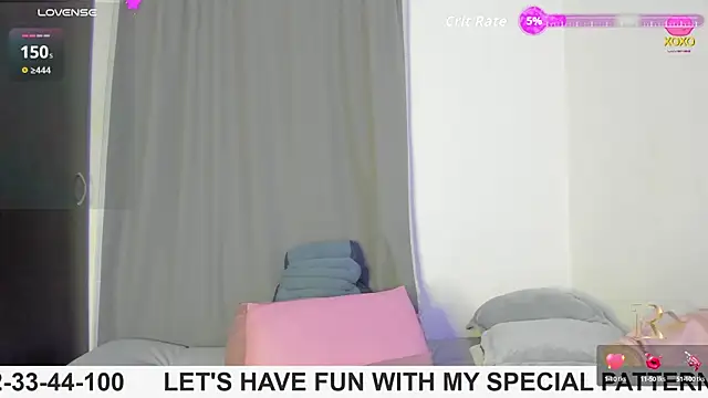 Snapshot of rouse_lili chatting on 10.07.25 rouse lili online show from 10.07.25