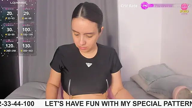 Snapshot of rouse_lili chatting on 10.17.25 rouse lili online show from 10.17.25