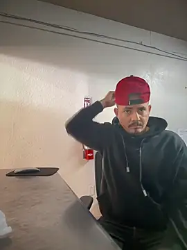 PeterGrandee online show from 03.06.25