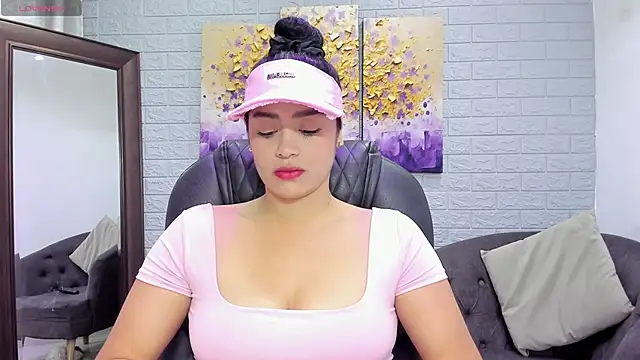 Paula Desousa online show from 12.22.25