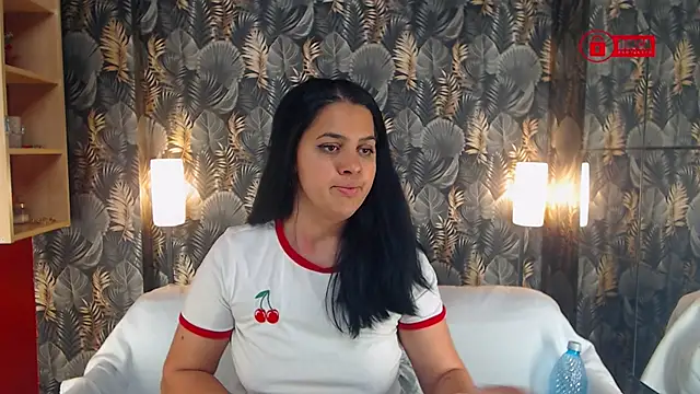 Snapshot of jessthewicked chatting on 12.01.24 jessthewicked online show from 12.01.24