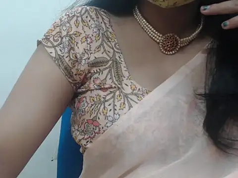 Lovely Siri 23 online show from 02.11.26