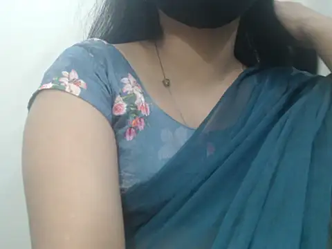 Lovely Siri 23 online show from 05.12.26