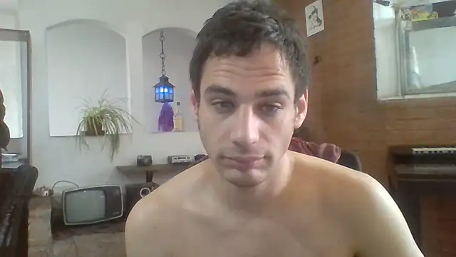 Snapshot of Stevenson988 chatting on 11.04.25 Stevenson988 online show from 11.04.25