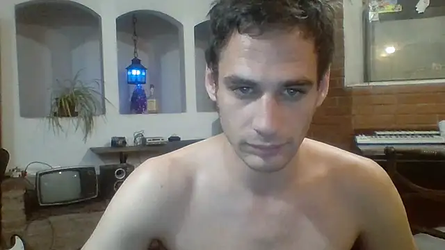 Snapshot of Stevenson988 chatting on 11.05.25 Stevenson988 online show from 11.05.25