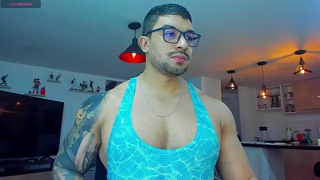 Snapshot of Michael_Diamond chatting on 03.19.25 Michael Diamond online show from 03.19.25