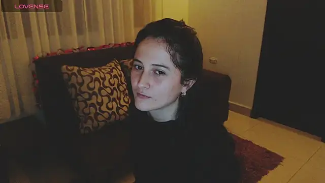 Snapshot of AlissonnFoxx chatting on 03.04.25 AlissonnFoxx online show from 03.04.25