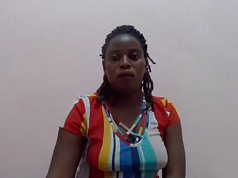 Snapshot of sweetbabra1 chatting on 05.09.26 sweetbabra1 online show from 05.09.26
