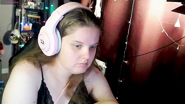 so cute777 online show from 11.04.25