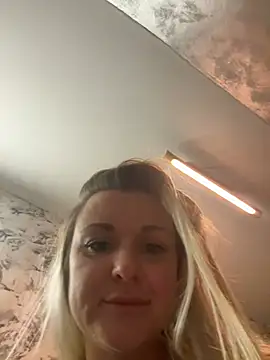 Bella-Tight online show from 02.04.26