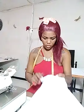 Alissamore3 online show from 02.20.25