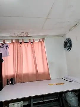 Alissamore3 online show from 02.24.25