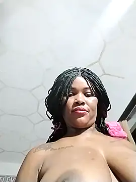 Alissamore3 online show from 03.18.25