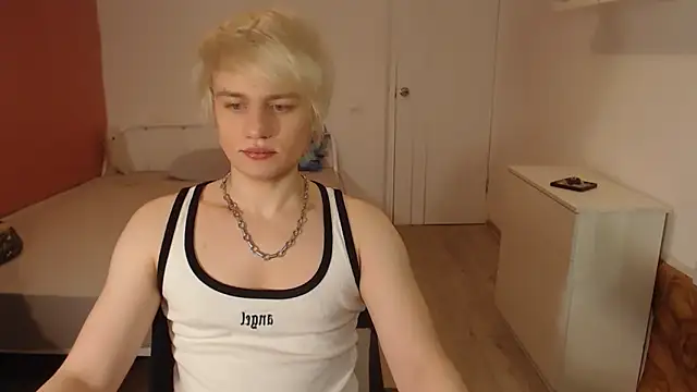 Oliver sweet  online show from 02.11.26