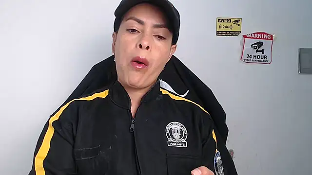 Snapshot of susana07 chatting on 05.22.26 susana07 online show from 05.22.26