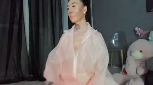 Rayanablackandwhite online show from 03.11.25