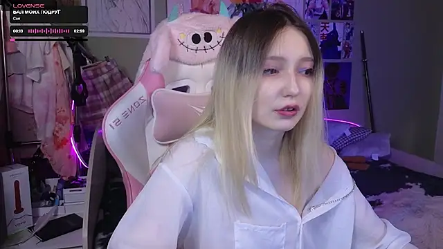 Evie Ro online show from 01.13.25