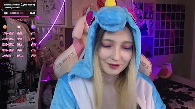 Evie Ro online show from 03.07.25