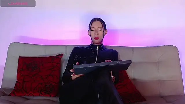 alicee salvatore online show from 03.21.25