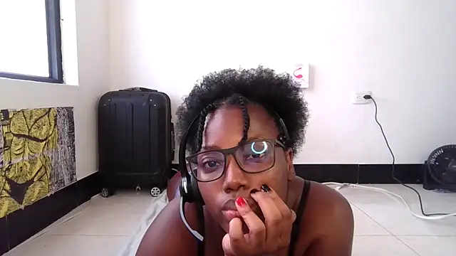 Ashaichious online show from 10.17.25