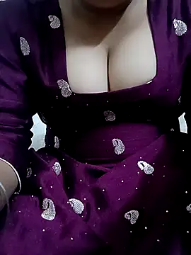 Snapshot of 09punjabi chatting on 10.19.25 09punjabi online show from 10.19.25