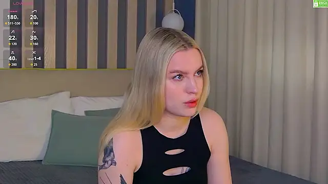 AmaliaBell online show from 04.12.26