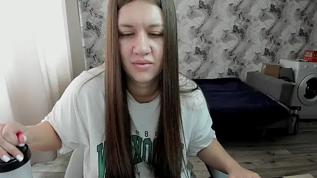 Snapshot of Lis_Kollen chatting on 04.28.26 Lis Kollen online show from 04.28.26