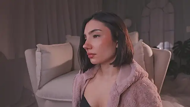 AmyArmstrong online show from 04.08.26