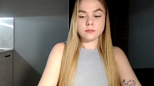 Snapshot of Sunbeam_ chatting on 03.18.25 Sunbeam online show from 03.18.25