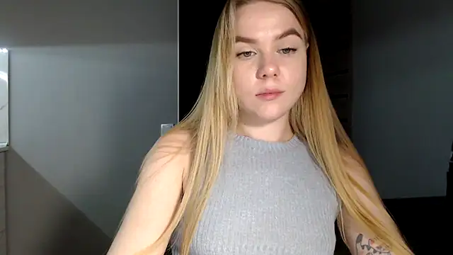 Snapshot of Sunbeam_ chatting on 03.18.25 Sunbeam online show from 03.18.25