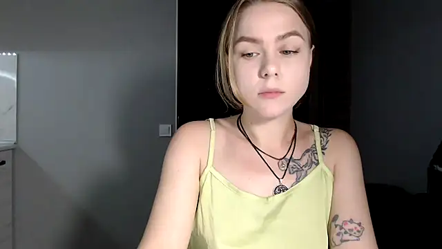 Snapshot of Sunbeam_ chatting on 06.02.26 Sunbeam online show from 06.02.26