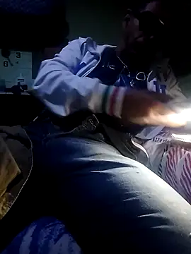 Snapshot of Elcogetuquieres chatting on 11.04.25 Elcogetuquieres online show from 11.04.25