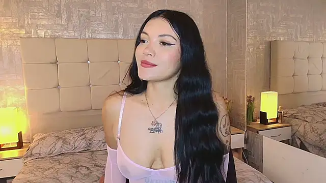 Snapshot of Baby_Venuss chatting on 01.13.25 Baby Venuss online show from 01.13.25