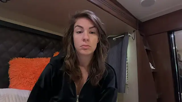 Snapshot of Milfywaysx chatting on 10.01.25 Milfywaysx online show from 10.01.25