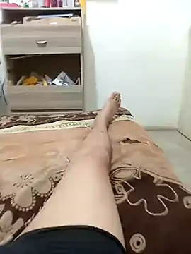 Snapshot of Sergio08 chatting on 11.10.25 Sergio08 online show from 11.10.25