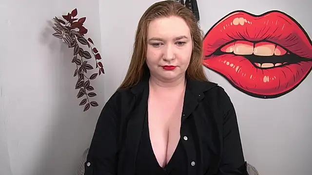 LaraDream online show from 02.15.26