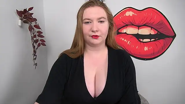Snapshot of LaraDream chatting on 04.17.26 LaraDream online show from 04.17.26