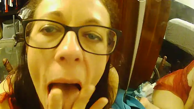 PartyPawgGirl420 online show from 06.08.26