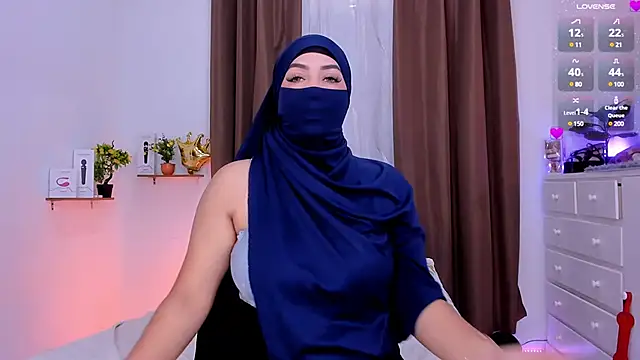 KeishaDanger  online show from 02.28.25