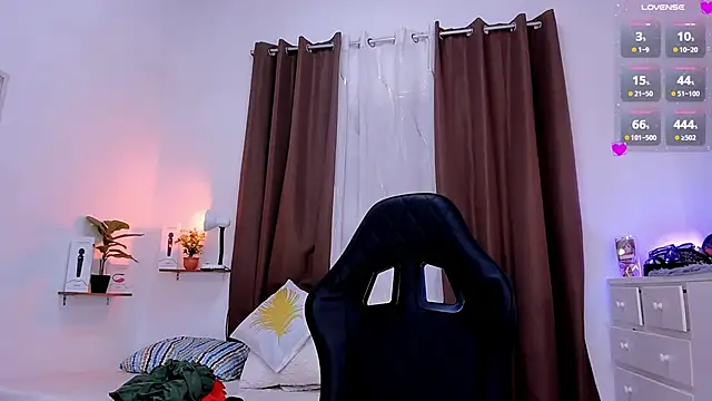 KeishaDanger  online show from 03.16.25