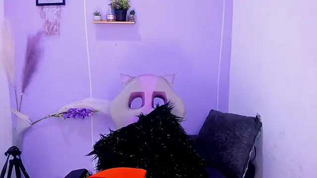 body brown online show from 04.04.26