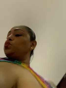 Snapshot of sofia_xxx02 chatting on 05.20.26 sofia xxx02 online show from 05.20.26